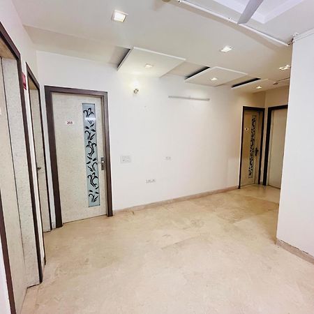 Hotel Park Pride Pitampura New Delhi, Couple Friendly Eksteriør bilde