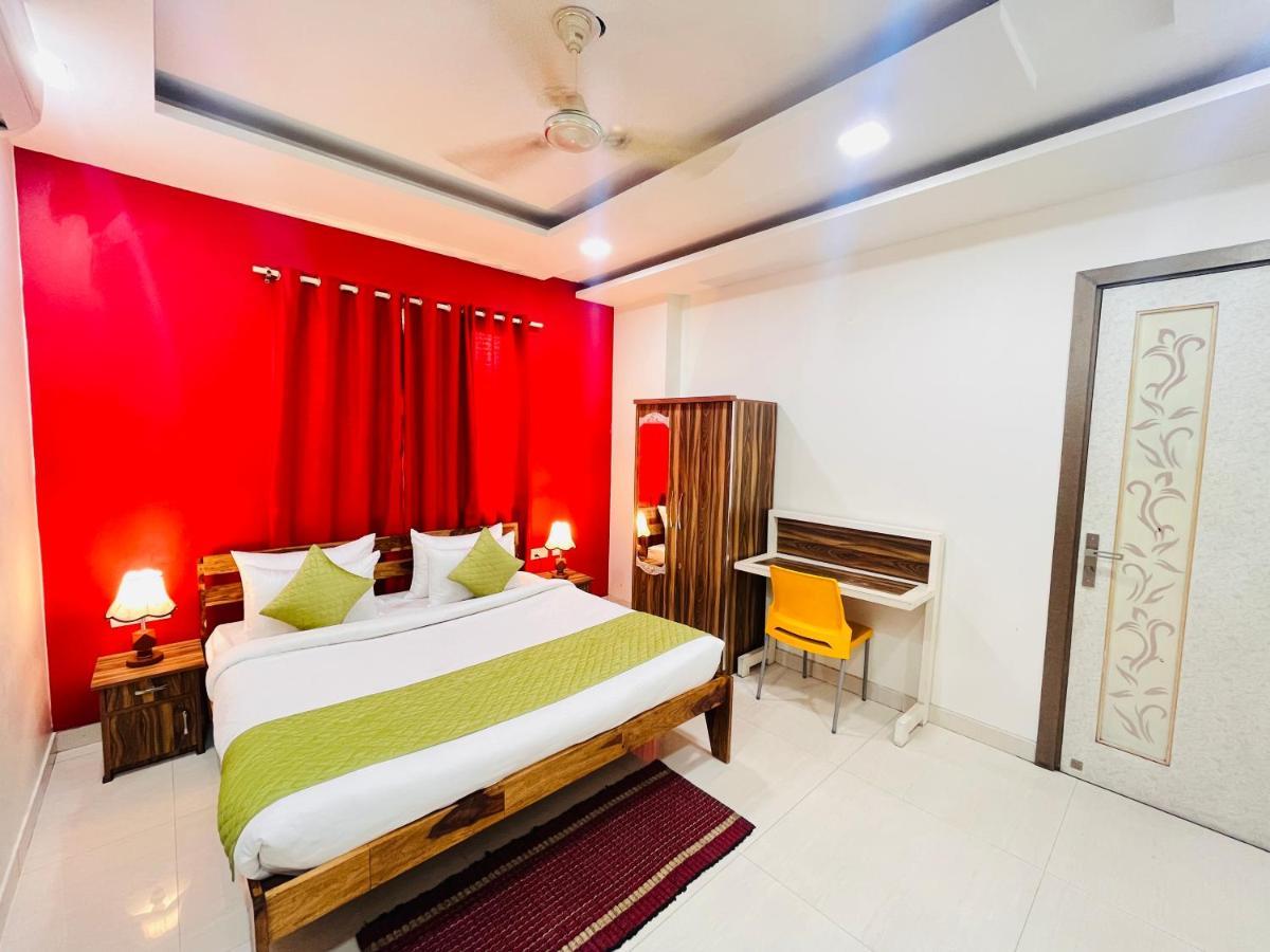 Hotel Park Pride Pitampura New Delhi, Couple Friendly Eksteriør bilde