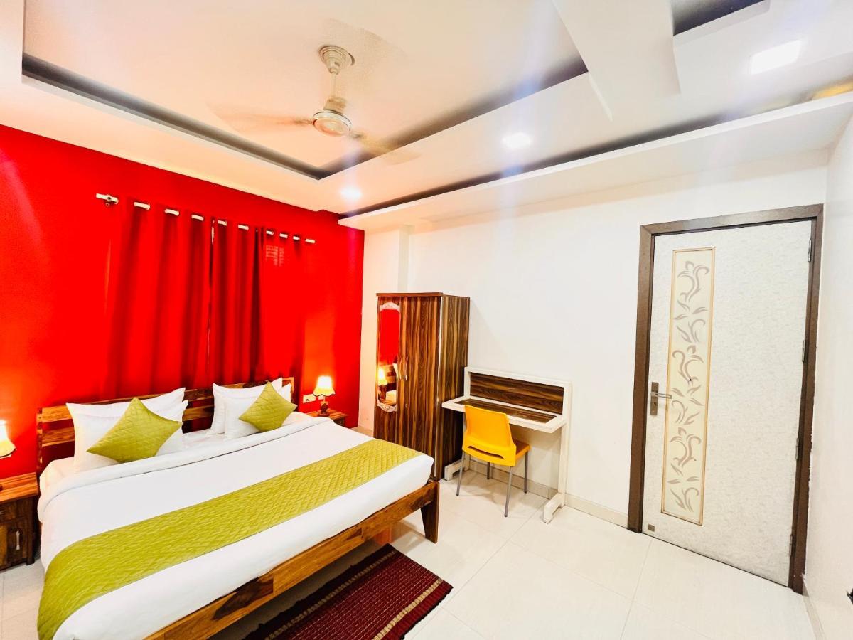Hotel Park Pride Pitampura New Delhi, Couple Friendly Eksteriør bilde