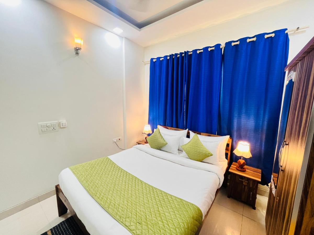 Hotel Park Pride Pitampura New Delhi, Couple Friendly Eksteriør bilde