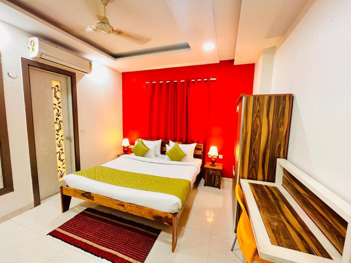 Hotel Park Pride Pitampura New Delhi, Couple Friendly Eksteriør bilde