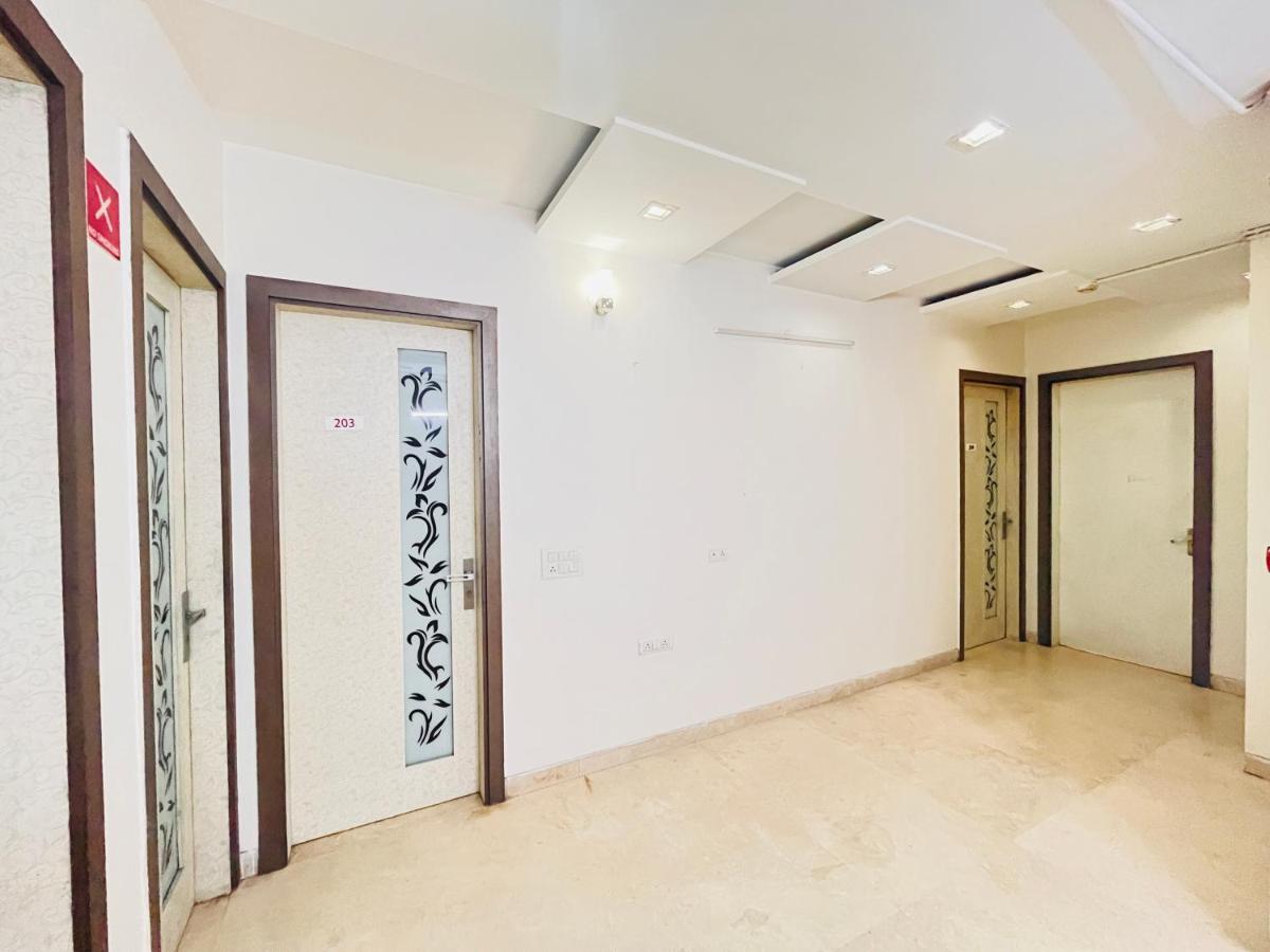 Hotel Park Pride Pitampura New Delhi, Couple Friendly Eksteriør bilde