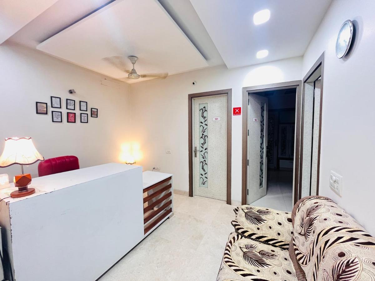 Hotel Park Pride Pitampura New Delhi, Couple Friendly Eksteriør bilde