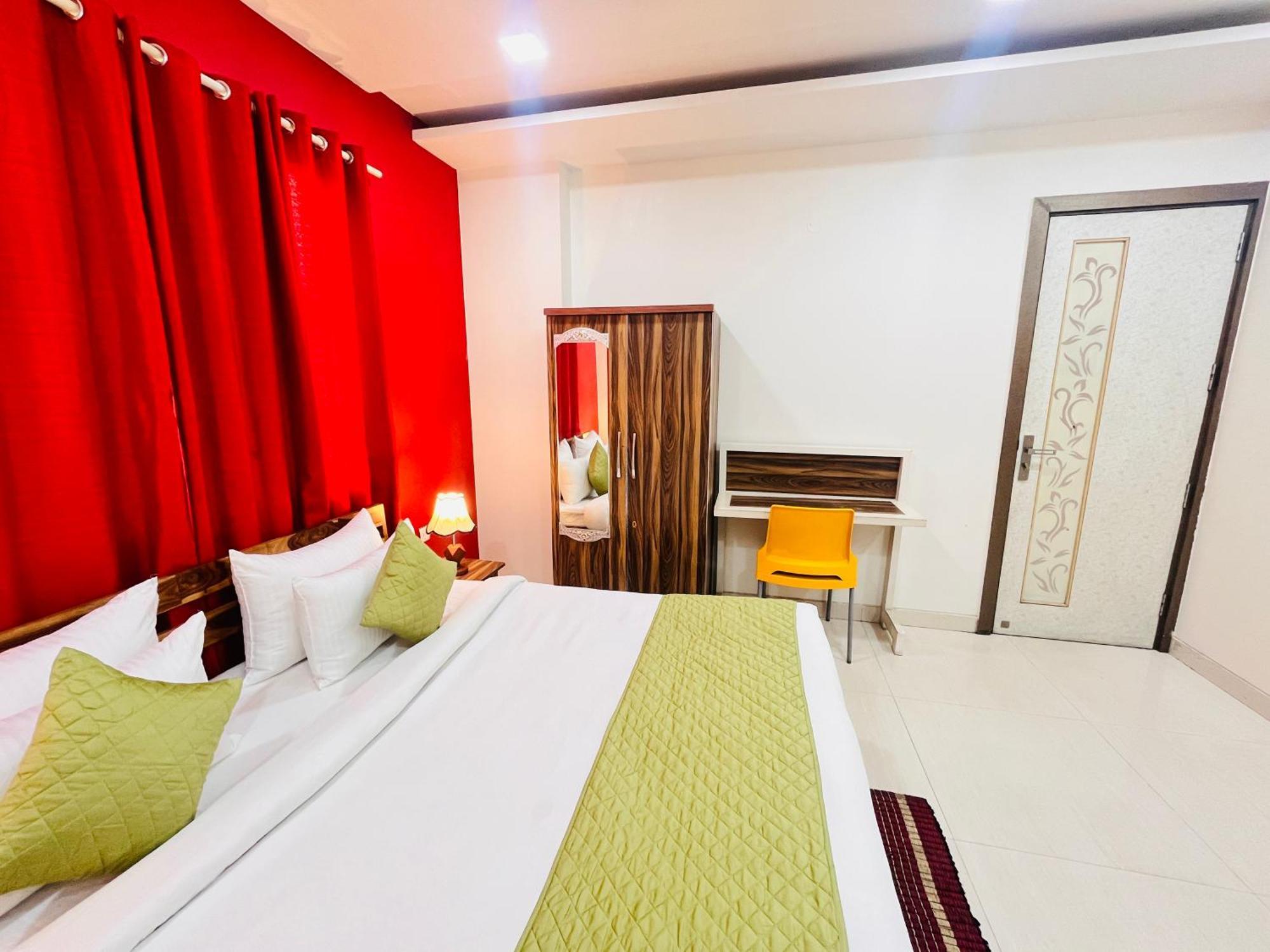 Hotel Park Pride Pitampura New Delhi, Couple Friendly Eksteriør bilde